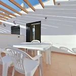 度假居 Guardamar Triplex *